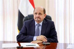 رئيس الوزراء يدعو لتحرك دولي حاسم ضد تهديدات الحوثيين للممرات البحرية