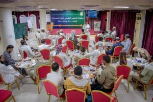 مدير عام المكلا يؤكد دعم السلطة المحلية لبرامج بناء الإنسان خلال تدشين 