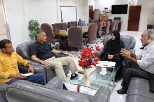 الجاوي يلتقي مدير عام مكتب التخطيط بعدن لبحث تنفيذ مشاريع التعليم الفني بالبرنامج الاستثماري