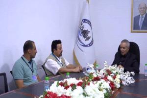 وزير الشؤون الاجتماعية والعمل يبحث مع UNOPS تعزيز التعاون في المشاريع الاجتماعية والخدمية