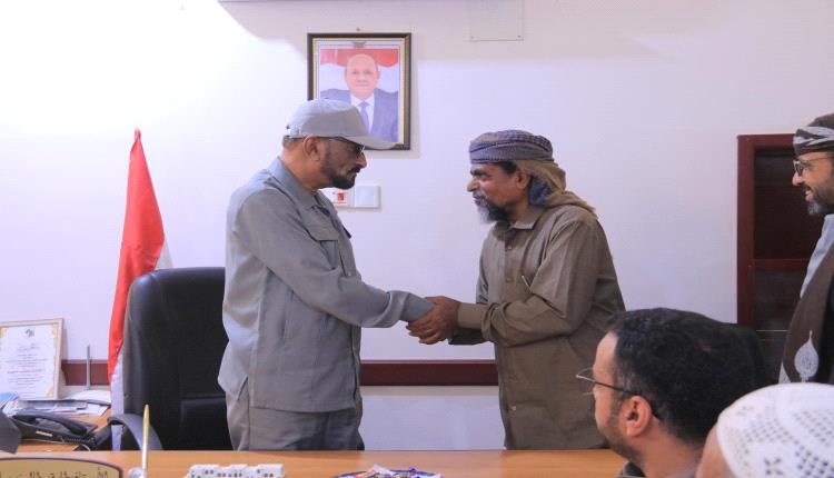 مدير عام شبام يتلقى تهاني العيد من القيادات والشخصيات الاجتماعية بالمديرية