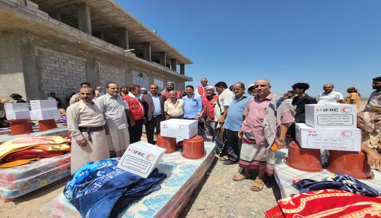 ضمن مشروع الاستجابة للكوارث.. توزيع مساعدات إيوائية لـ200 أسرة بقعطبة