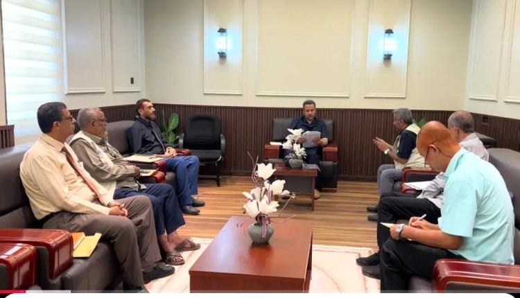 محافظ لحج "الحالمي" يبحث مع منظمة "الوصول الإنساني" آليات تعزيز التدخلات الإنسانية وبرامج الأمن الغذائي
