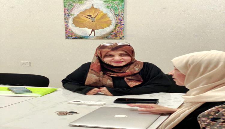 اجتماع يناقش سبل التعاون المشترك بين مكتب الثقافة بعدن ومركز الفنون والثقافة والموروث الشعبي