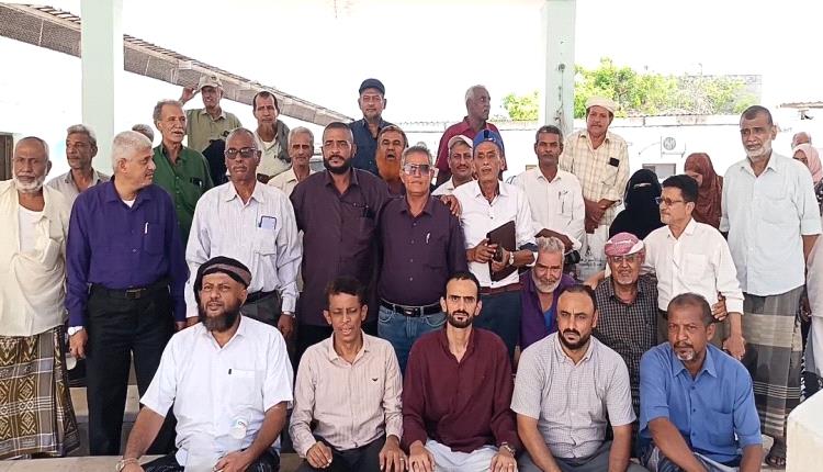 برعايةالمحافظ عبدالرحمن شيخ..اللجنة التحضيرية للجمعيات التعاونية السكنية بعدن تعقد اجتماعاً موسعاً لمعالجة المعوقات التي تواجهها