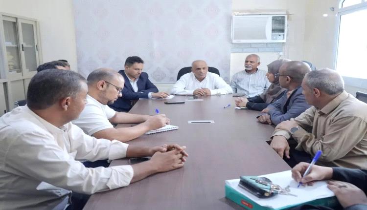 الوحدة التنفيذية للمشاريع الممولة دولياً تبحث خطط المرحلة المقبلة وتعزيز كفاءة العمل