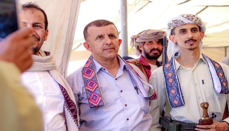 قيادة الاتحاد اليمني للشطرنج تهنئ عضو الاتحاد محسن سنان بزفاف نجله الشاب حسام