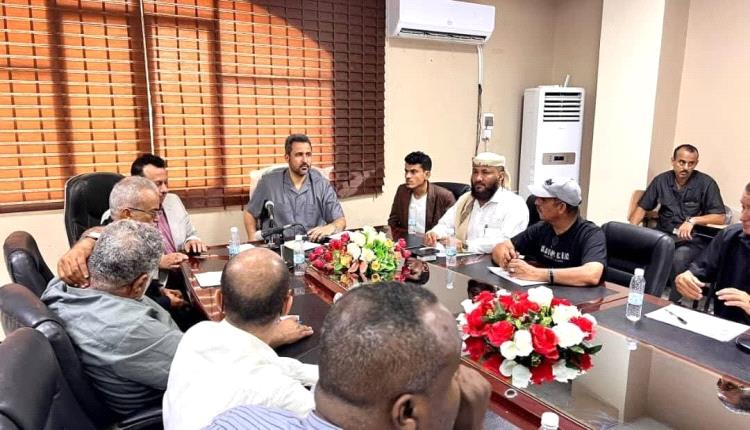 محافظ لحج يناقش مع وفد "UNDP" إعداد الخطة الخمسية للتنمية (2026-2030) للمديريات المستهدفة