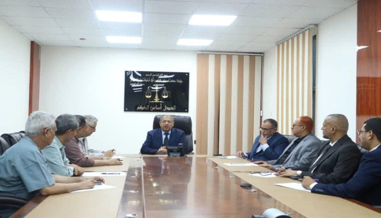 رئيس مجلس القضاء الأعلى يترأس اجتماعًا بمدراء الشؤون المالية في الهيئات القضائية