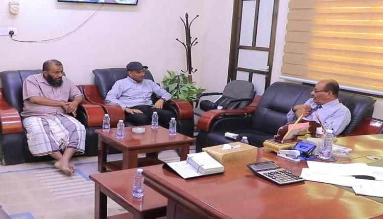 لقاء بسيئون يناقش سبل تحسين خدمة الكهرباء بمديريات وادي وصحراء