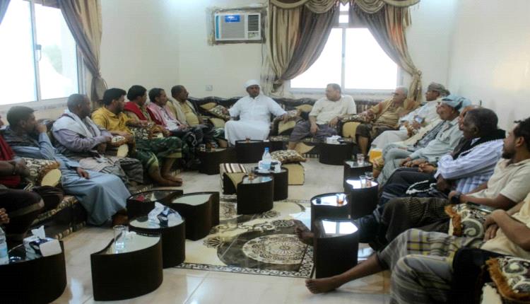 عضو مجلس الشورى يحيى مبارك يقيم مأدبة غذاء على شرف محافظ سقطرى ووزير الزراعة بعدن