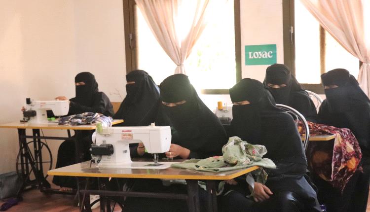 لوياك تدشن مخيمها الصيفي في لحج في ثلاثة مراكز تعليمية وتدريبية لدعم الأطفال وتمكين النساء
