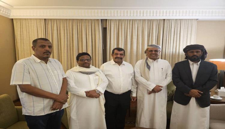 الميسري يلتقي رئيس حلف قبائل حضرموت وعدداً من قيادات الحلف