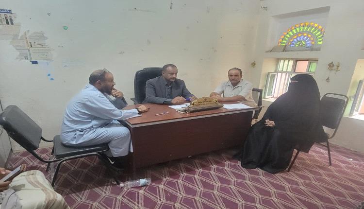 السلطة المحلية بقعطبة واتحاد نساء اليمن يبحثان دعم حقوق النساء
