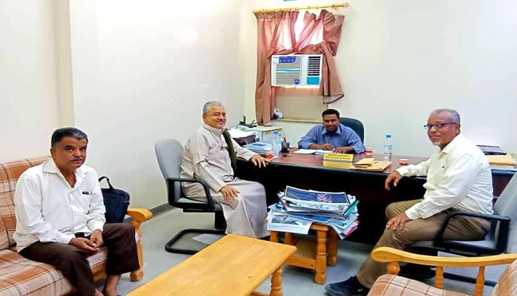 وزارة الزراعة وجامعة حضرموت تتفقان على إنشاء شعاب مرجانية صناعية لدعم الثروة السمكية