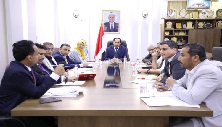 الوزير البكري يرأس اجتماعًا لتقييم الأداء ومناقشة المشاريع