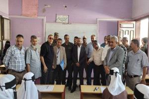 محافظ الضالع ومدير عام مكتب التربية والتعليم يدشنان اختبارات الشهادة الثانوية العامة بالمحافظة