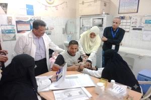 فريق من منظمة الصحة العالمية يزور مكتب صحة التواهي لمتابعة الاستعدادات للحملات الوطنية للتحصين