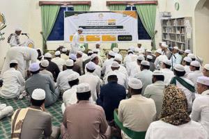 معهد البدور يختتم الدورة العلمية التأهيلية للأئمة والمؤذنين بتريم ويؤكد أهمية الارتقاء برسالة المسجد
