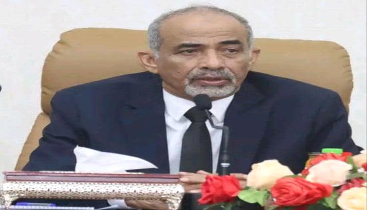 الفريق الصبيحي يشكر داعميه ويدعو لعدم رفع صوره في الشوارع والأماكن العامة