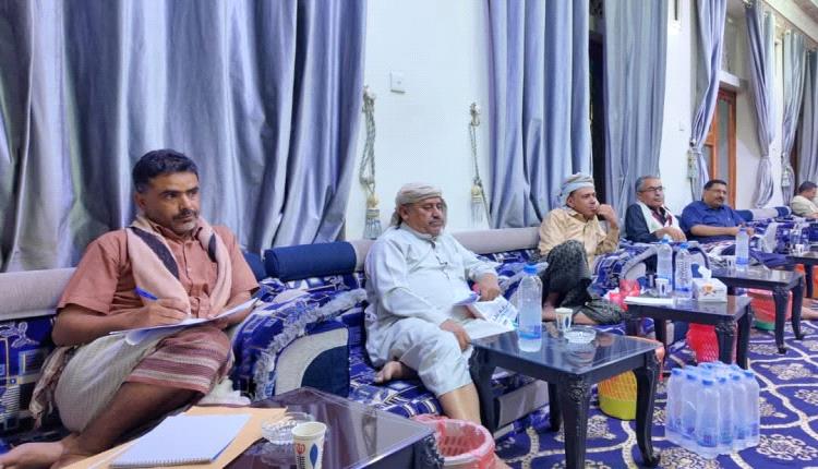 الدغاري يترأس اجتماعاً موسعاً لمعالجة اختناقات الغاز في شبوة ويشدد على الرقابة وملاحقة المتلاعبين