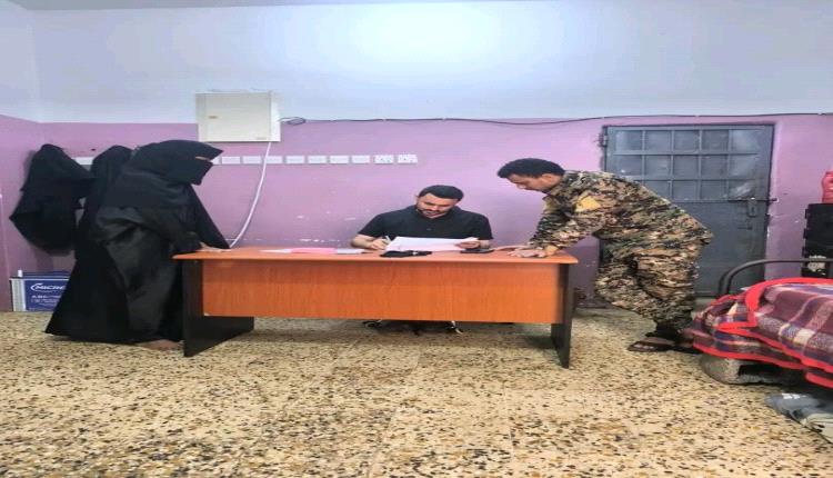 النيابة تشدد على احترام حقوق المحتجزين خلال زيارة رقابية لسجني البحث والنجدة بعدن