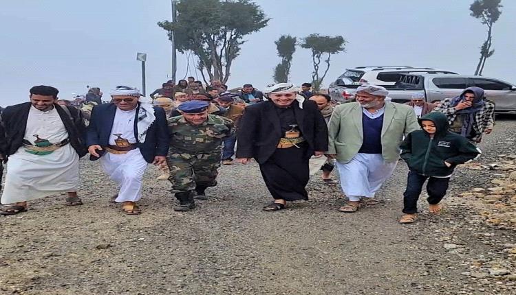 المخلافي والصبري يتفقدان مواقع الجيش والمقاومة في صبر الموادم