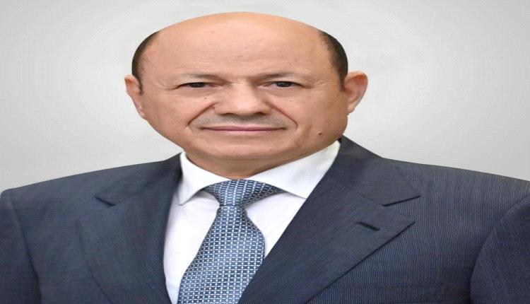 رئيس مجلس القيادة يعزي نائب رئيس مجلس النواب