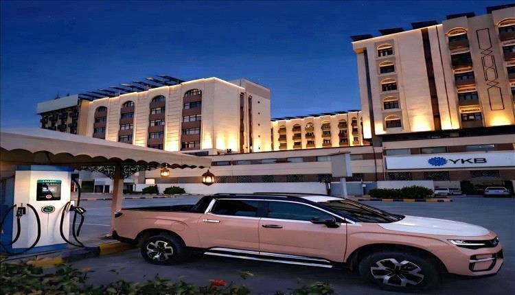 صنعاء تدخل عصر السيارات الكهربائية بافتتاح أول محطة شحن