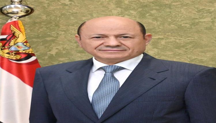 الرئيس العليمي يحيي صمود المرأة اليمنية