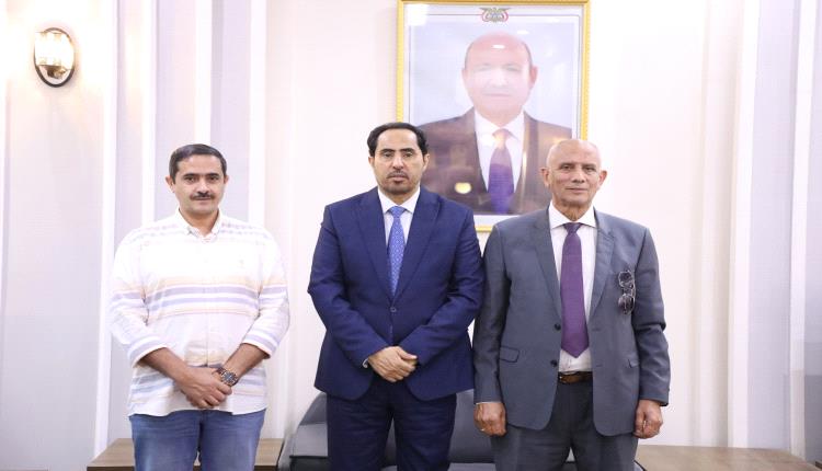 الوزير البكري يبحث خطة تنفيذ مشروع “الرؤية الوطنية للتنمية 2025 – 2035"