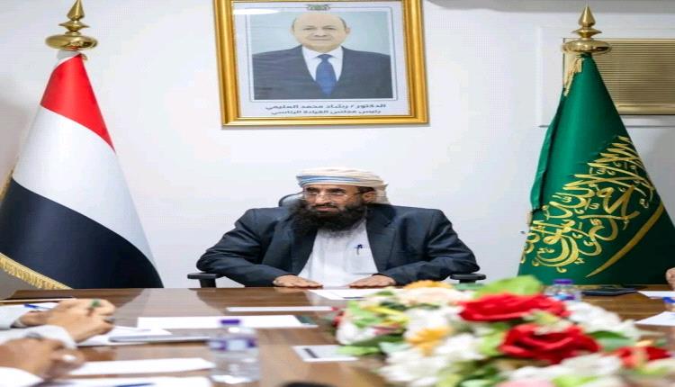 وزير الأوقاف والإرشاد يترأس اجتماع اللجنة العليا للحج بمكة المكرمة ويستعرض الاستعدادات المبكرة