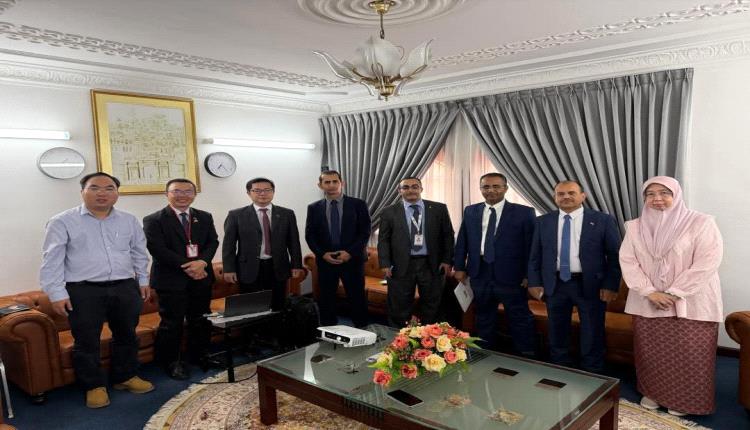 المستشار الخضمي يبحث مع جامعة "UTAR" الماليزية تعزيز الشراكة الأكاديمية والتحضير لتوقيع مذكرة تفاهم مشتركة