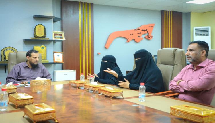 المحافظ عبدالرحمن شيخ يؤكد دعم وتمكين السلطة المحلية لذوي الهمم