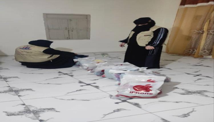 كسوة العيد تُدخل الفرحة على قلوب الأيتام والأسر الفقيرة في مودية بدعم من اتحاد جمعيات عدن