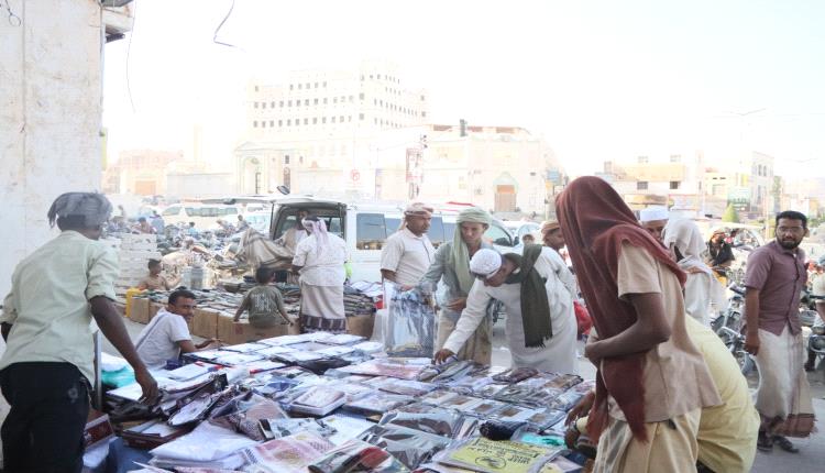 حركة شرائية نشطة وزحام لافت في أسواق سيئون مع دخول عيد الفطر رغم غلاء الأسعار