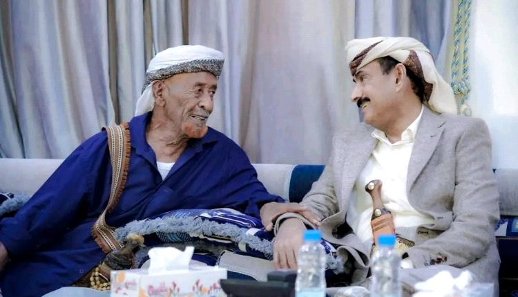 المحافظ بن الوزير يواصل لليوم الثالث استقبال جموع المهنئين بعيد الفطر المبارك