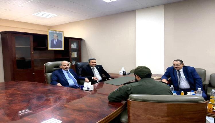 عضو مجلس القيادة الرئاسي محمود الصبيحي يشيد بالدور الوطني لمحافظة لحج وتاريخها النضالي