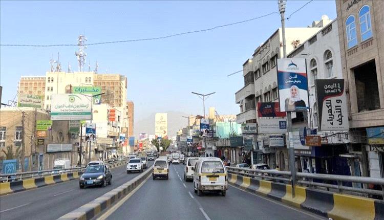 تصاعد الحرب يربك سوق السيارات في اليمن ويهدد بارتفاع الأسعار