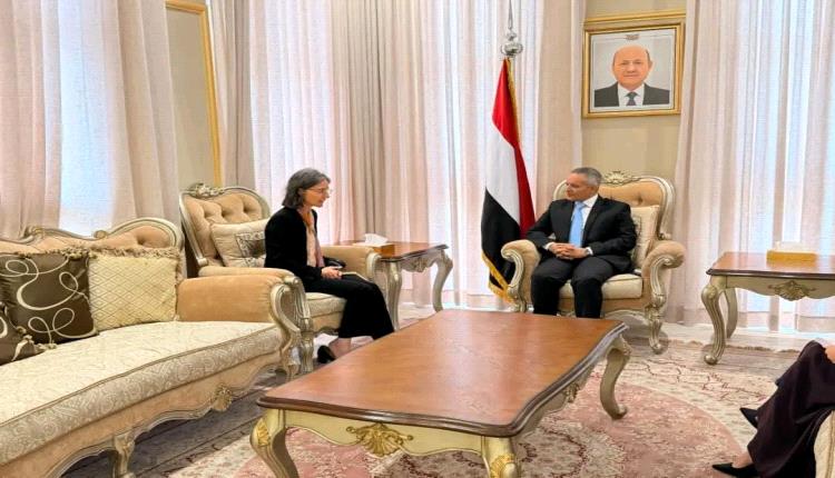 وزير الشؤون الاجتماعية والعمل يلتقي بسفيرة جمهورية فرنسا لدى بلادنا