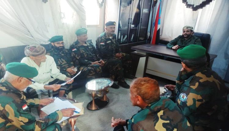 الكلدي يؤكد على الانضباط ورفع الجاهزية لقوات الطوارئ بأبين