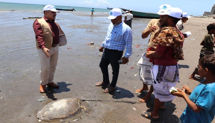 الهيئة الإقليمية (PERSGA) والهيئة العامة لحماية البيئة تنفذ برنامج توعية لصيادي منطقة خور عميره