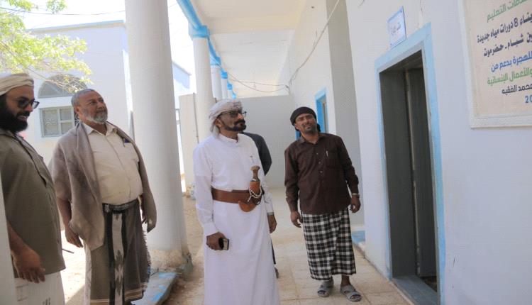 مدير عام شبام يتفقد مدارس المديرية ويُوجّه بمعالجات عاجلة لأضرار الأمطار والسيول