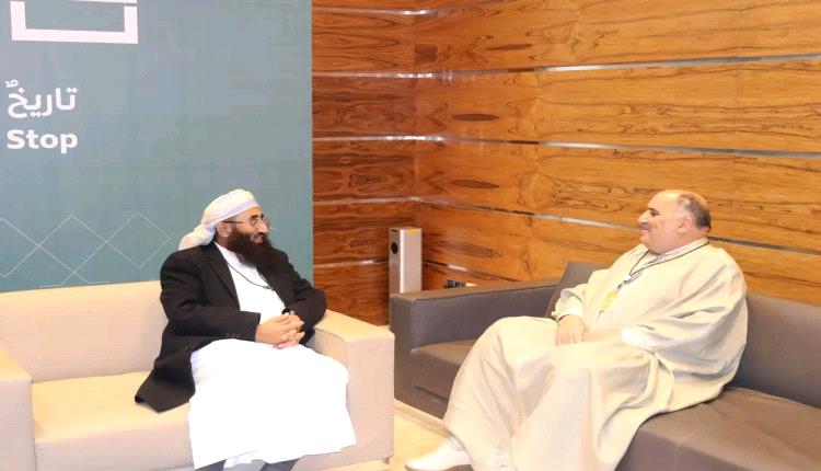 وزير الأوقاف يشارك في افتتاح منتدى العمرة والزيارة بالمدينة المنورة