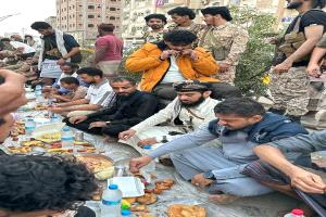 إفطار رمضاني بالممدارة يجمع أبناء المنطقة بحضور مدير عام الشيخ عثمان