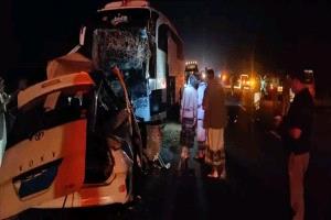 حادث مأساوي على خط أبين يوقع قتلى وجرحى.. وتوجيهات رسمية بتحقيق عاجل وتشديد الرقابة