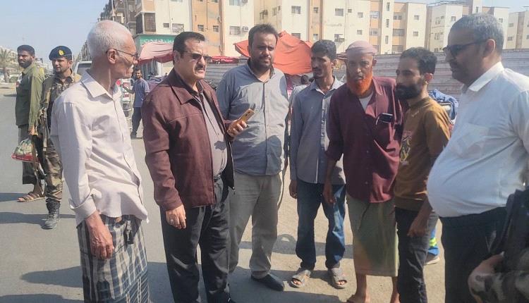 "الداؤودي" يؤكد الحرص على إزالة المظاهر المشوهة وتنظيم الشوارع العامة بمديرية البريقة
