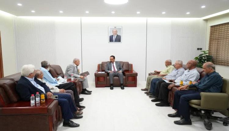 وزير الأشغال يشيد بجهود نقابة المهندسين