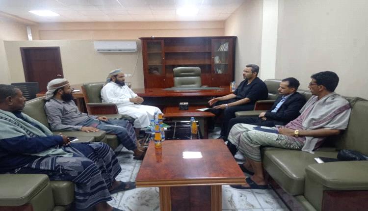 محافظ لحج "مراد الحالمي" يبحث مع مؤسسة "ينابيع الخير" تعزيز التدخلات التنموية بالمحافظة