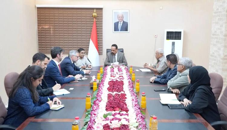 وزير الأشغال يبحث مع سفير الاتحاد الأوروبي تعزيز التعاون المشترك في مجالات الطرق والبنية التحتية
